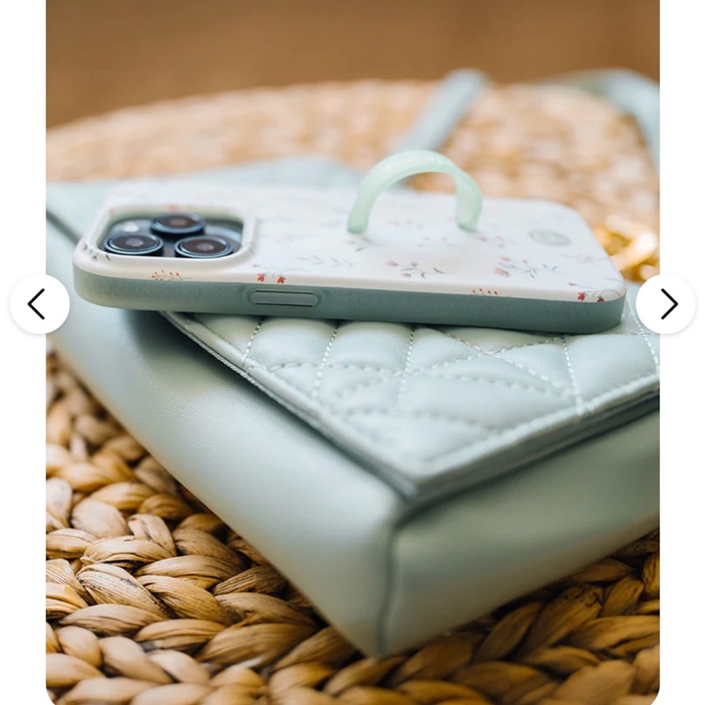 Loopy case for iPhone 15 Pro Max in Garden Blooms
